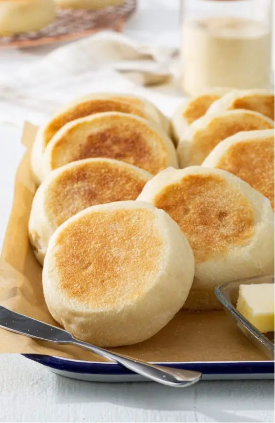 Calories in English Muffin with butter spread